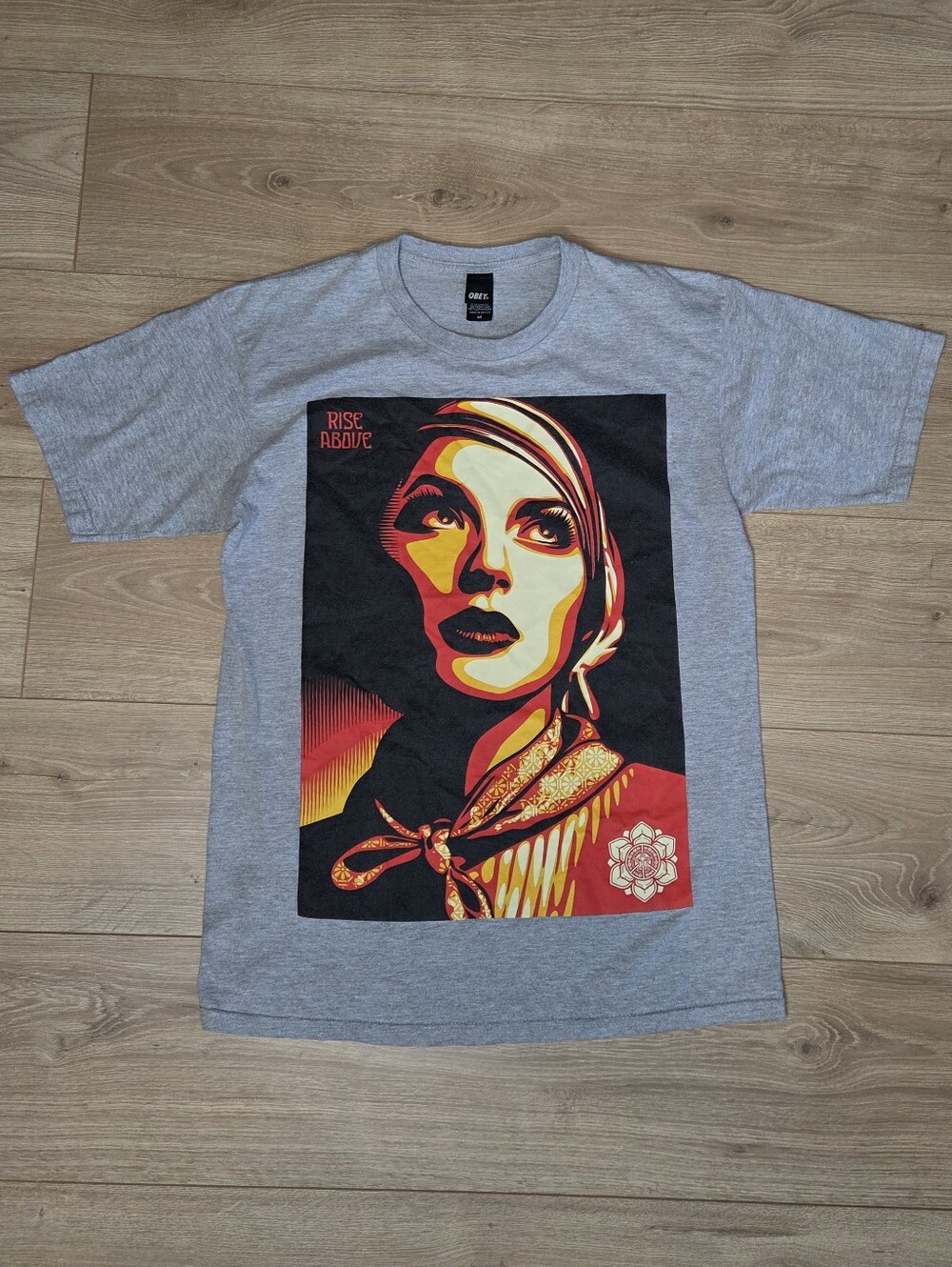 Obey Rise Above Graphic T Shirt Medium Shepard Fairey Streetwear Art Tee